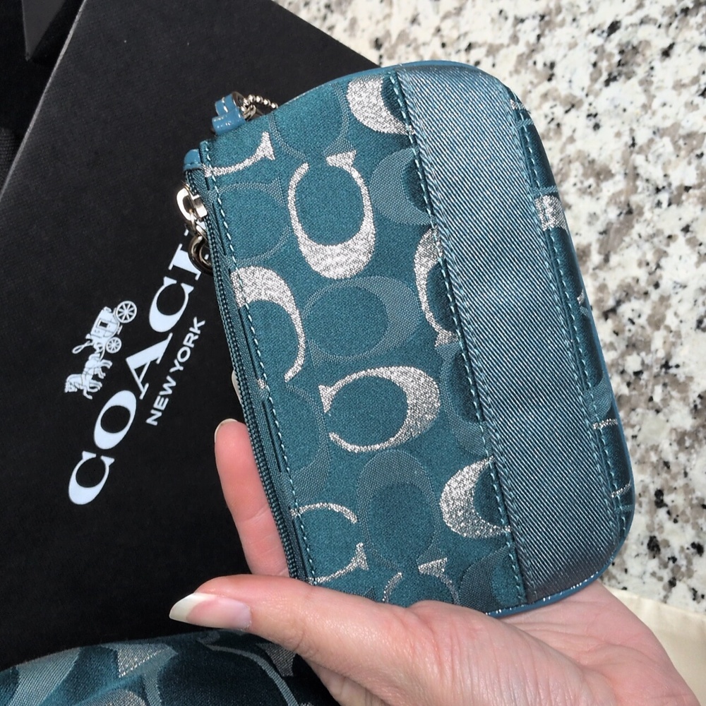 ✨ SOLD✨Coach SET Signature Jacquard Teal Metallic Stripe Hobo Wristlet Wallet - Picture 9 of 12